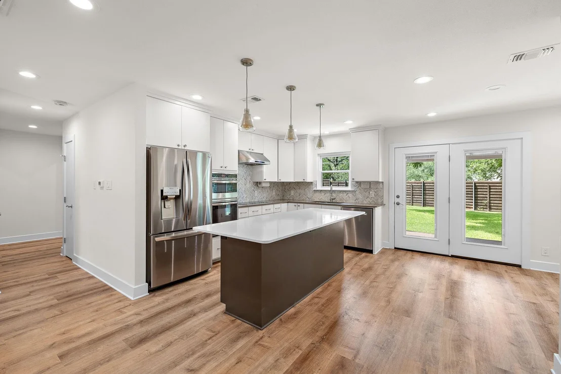 Photo of 1803 Forestglade DR