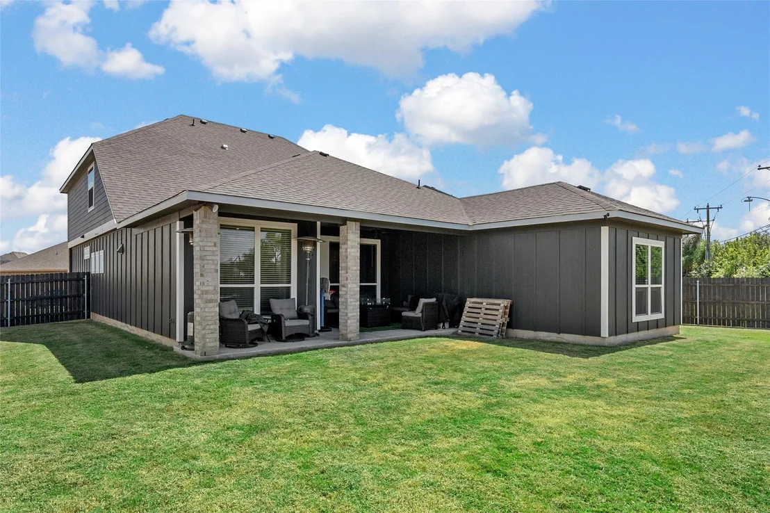 Photo of 5026 Lassen LN