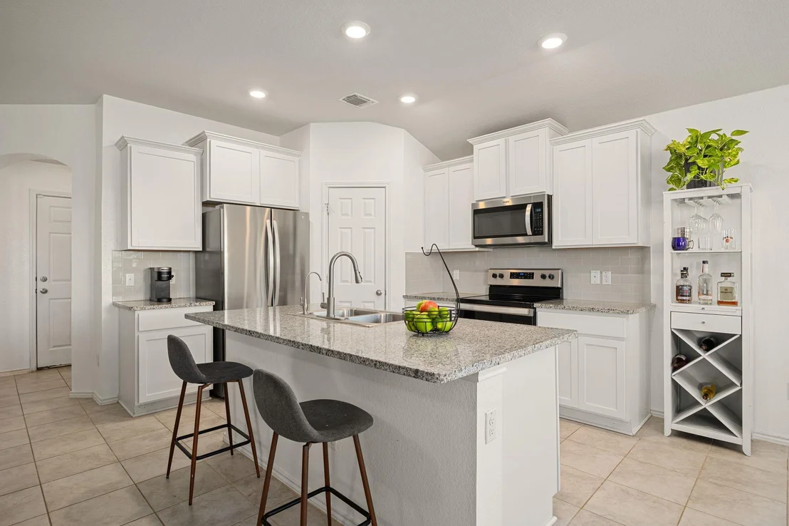 Photo of 149 Rearden BLVD
