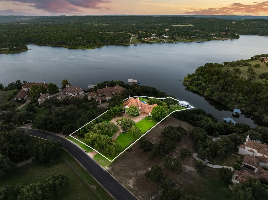 Photo of 2819 Cliff PT