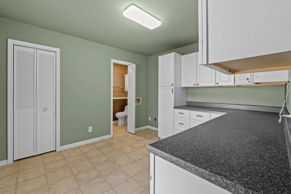 Photo of 5511 Duval ST