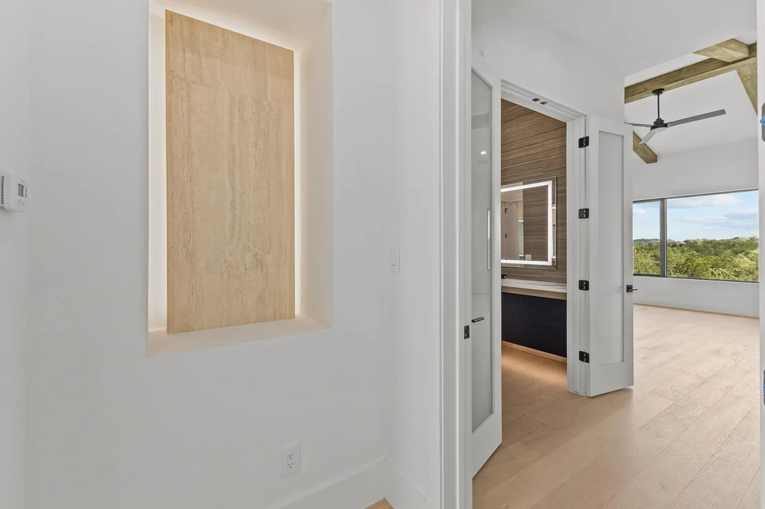Photo of 8109 Kuhn DR