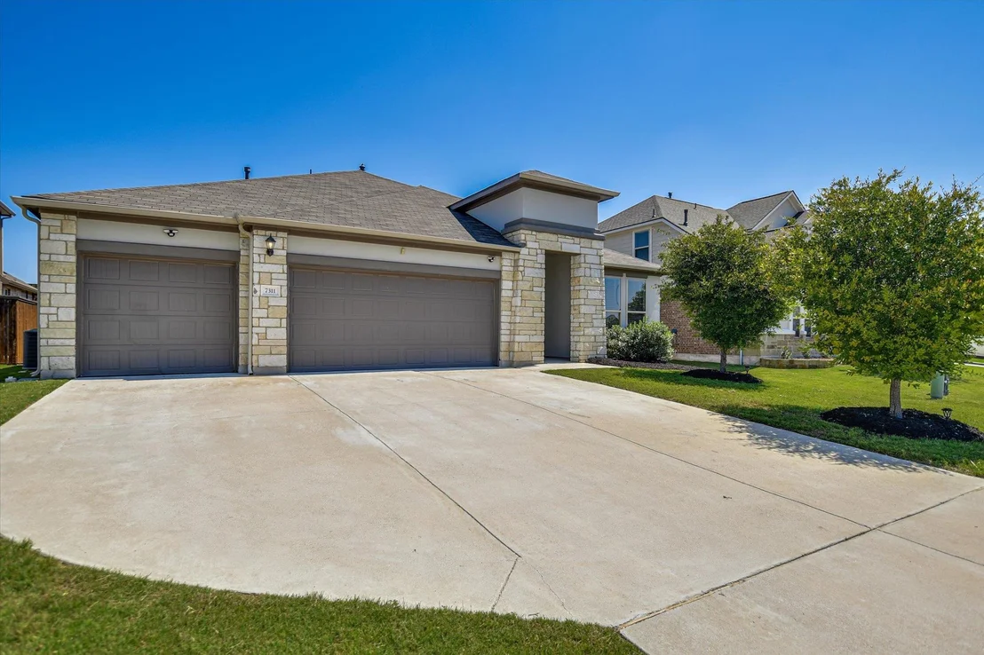 Photo of 7311 Leonardo DR