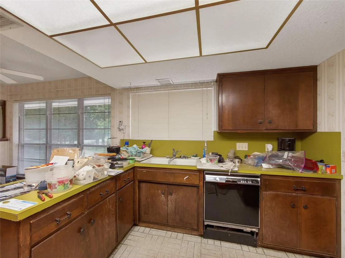 Photo of 8804 El Rey BLVD