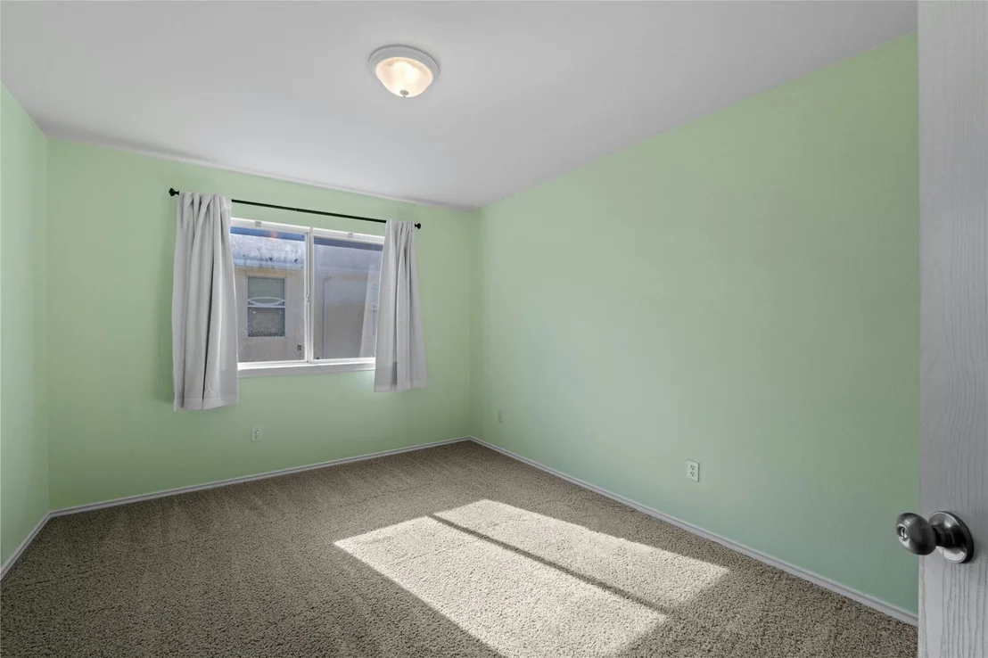 Photo of 1006 Terrace DR