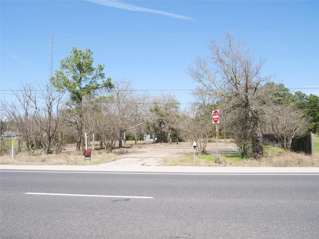 Photo of 188 Highway 21 E