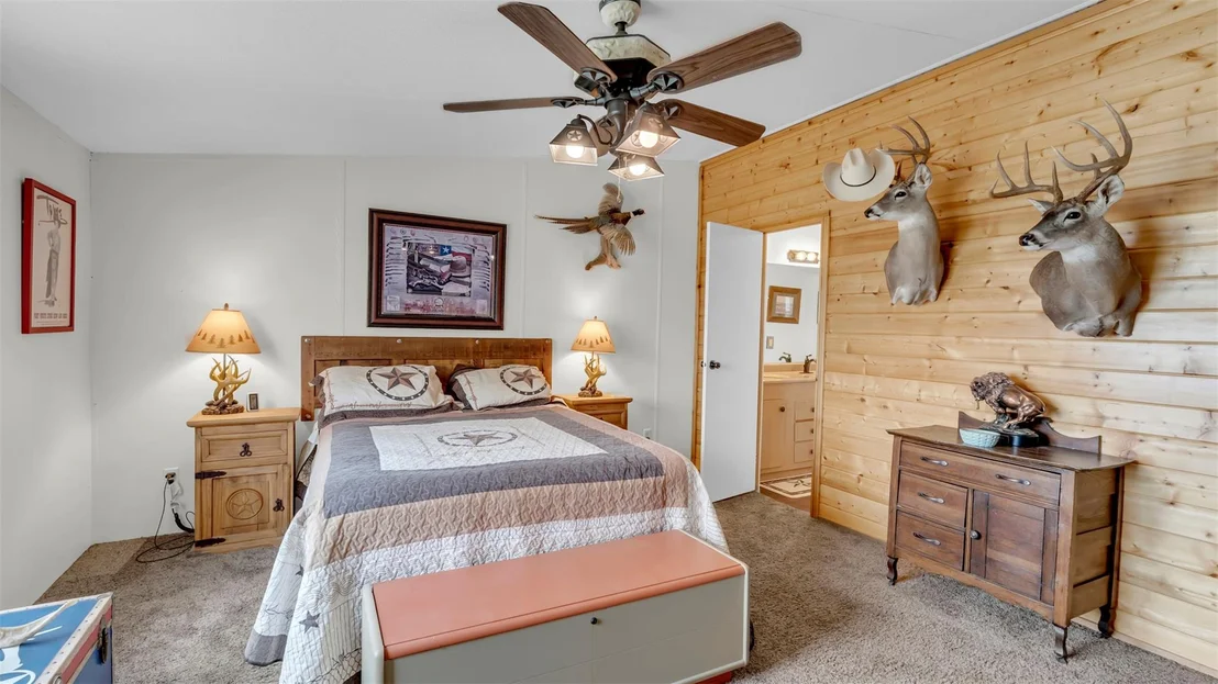 Photo of 7945 County Road 202