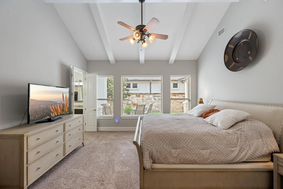 Photo of 401 Skyflower DR