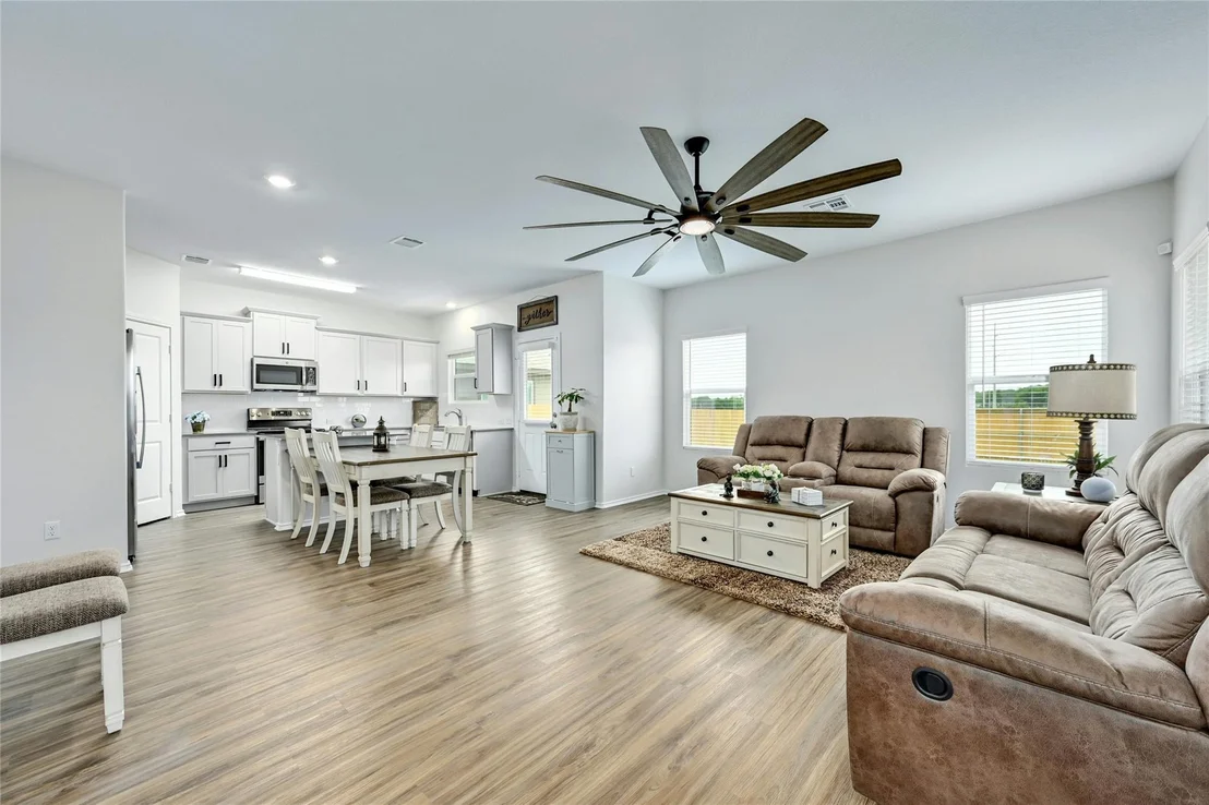 Photo of 213 Bronco Billy DR