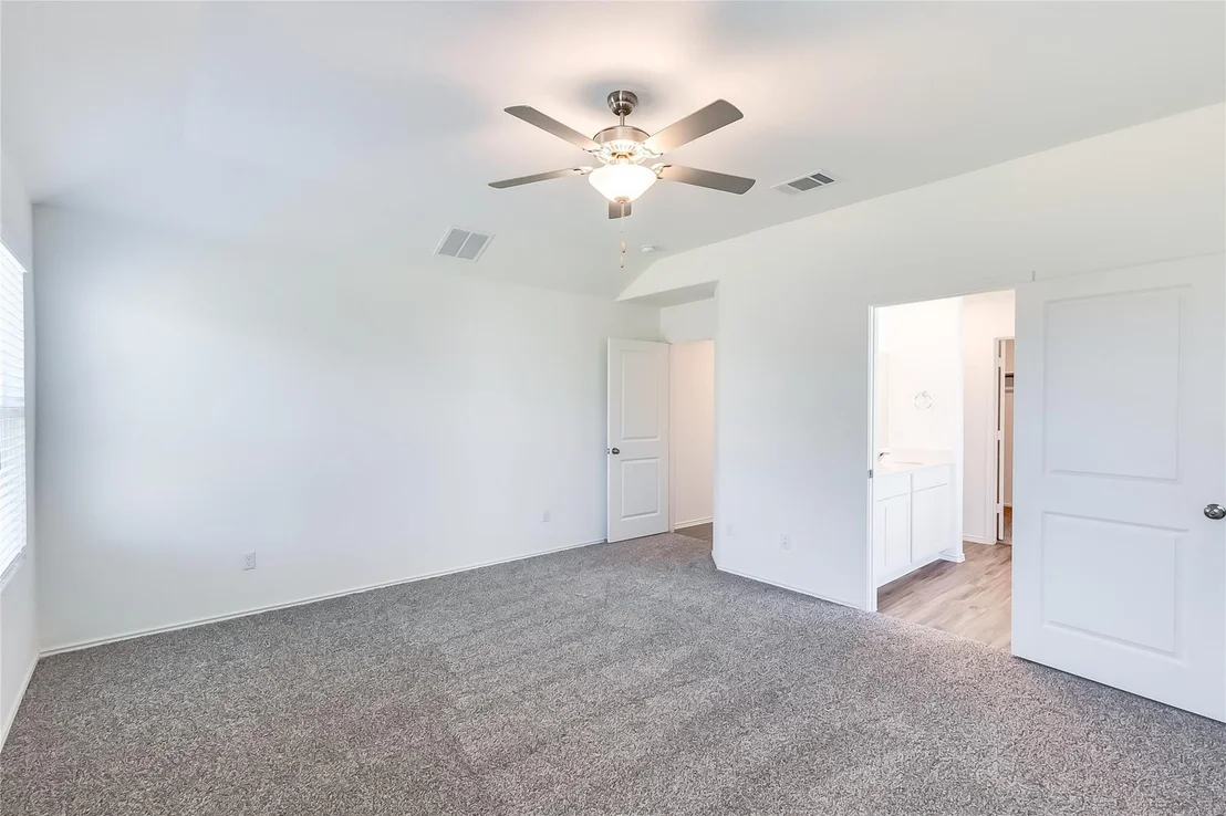 Photo of 609 Bluejack WAY