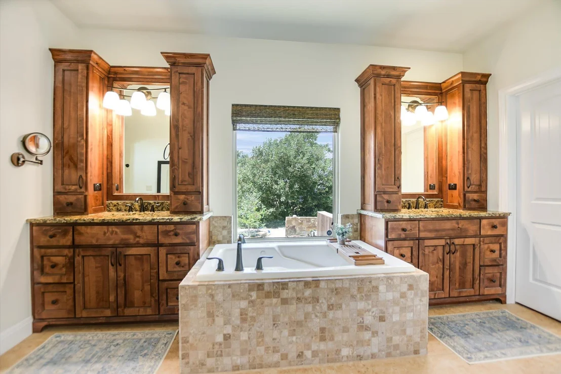 Photo of 121 Mountain Laurel DR