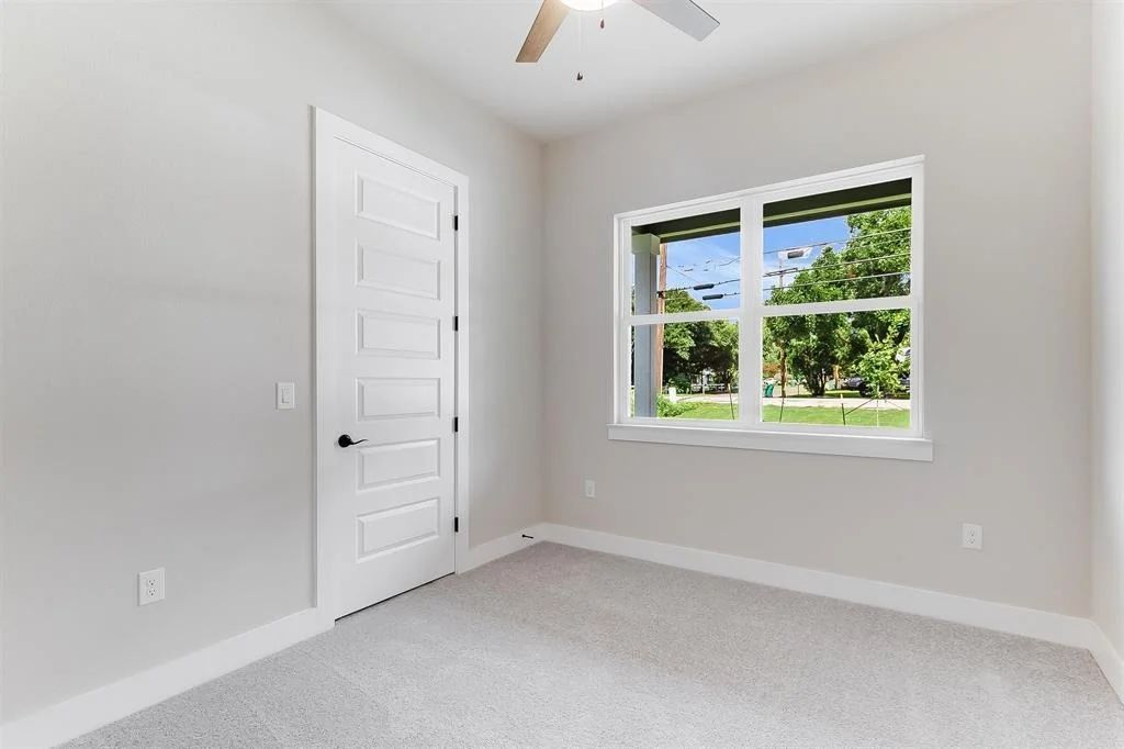 Photo of 1259 Pecan Valley DR