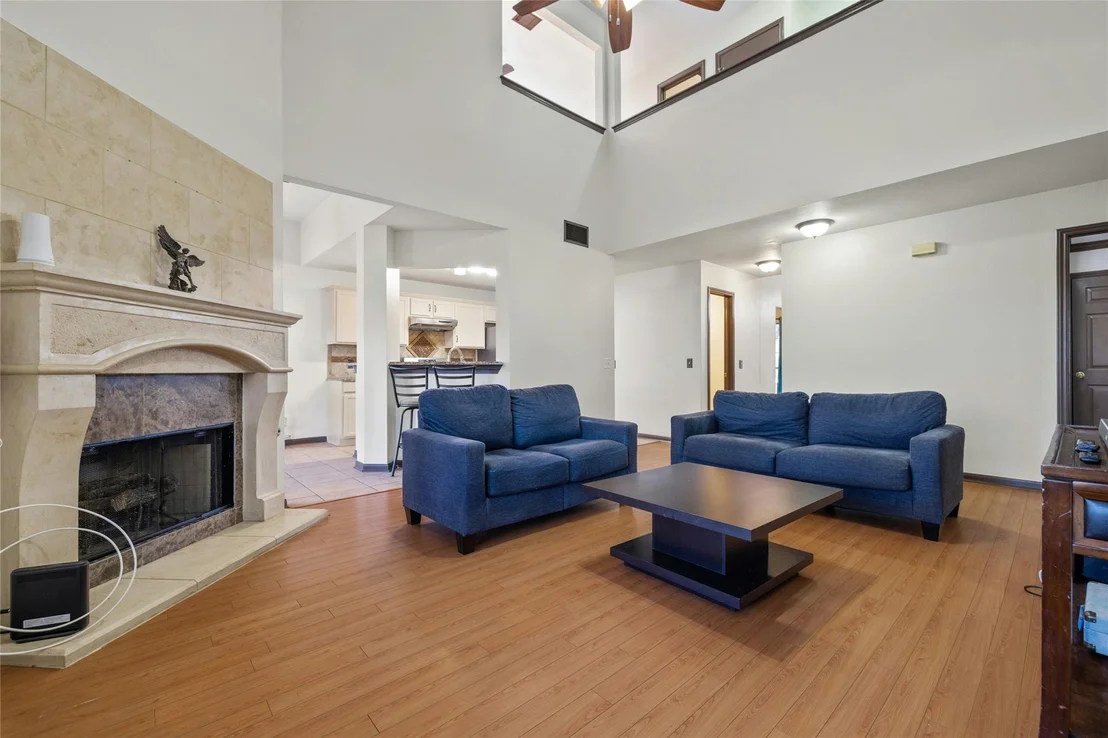Photo of 100 Hickory Tree DR