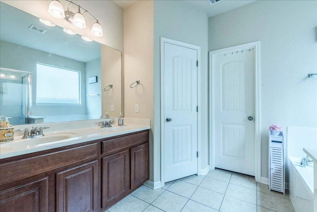 Photo of 18628 Wind Valley WAY