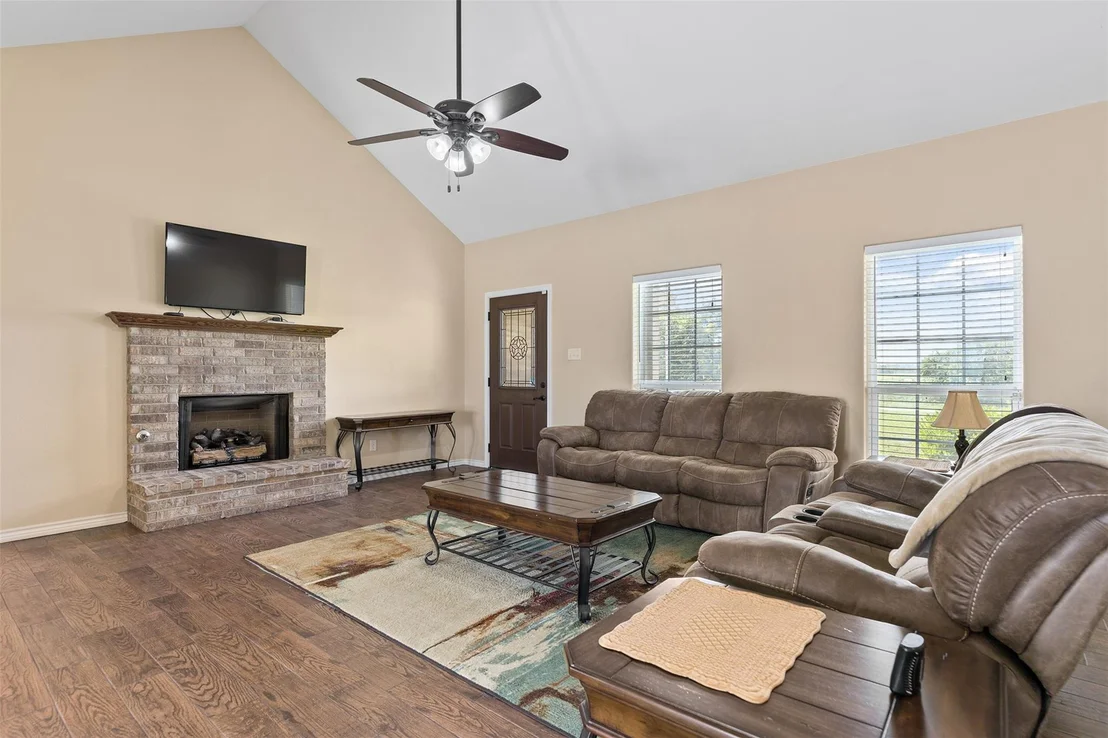 Photo of 1504 County Road 459