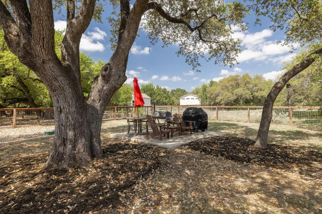 Photo of 909 Highland Spring LN