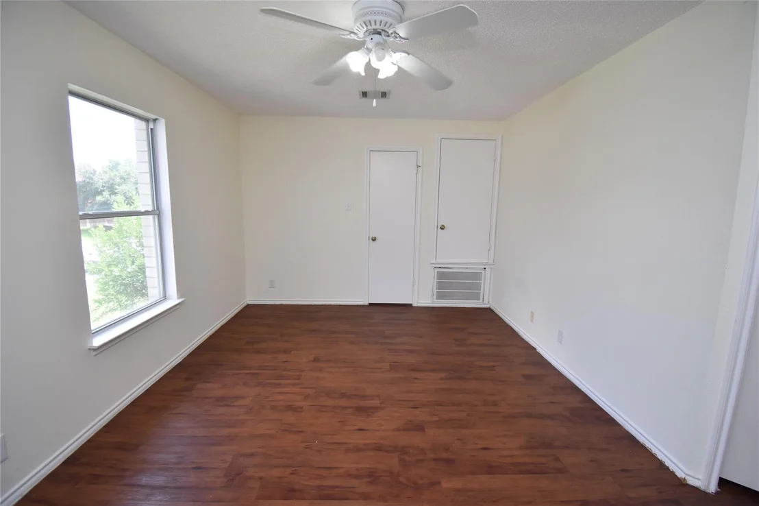 Photo of 1117 Porterfield DR