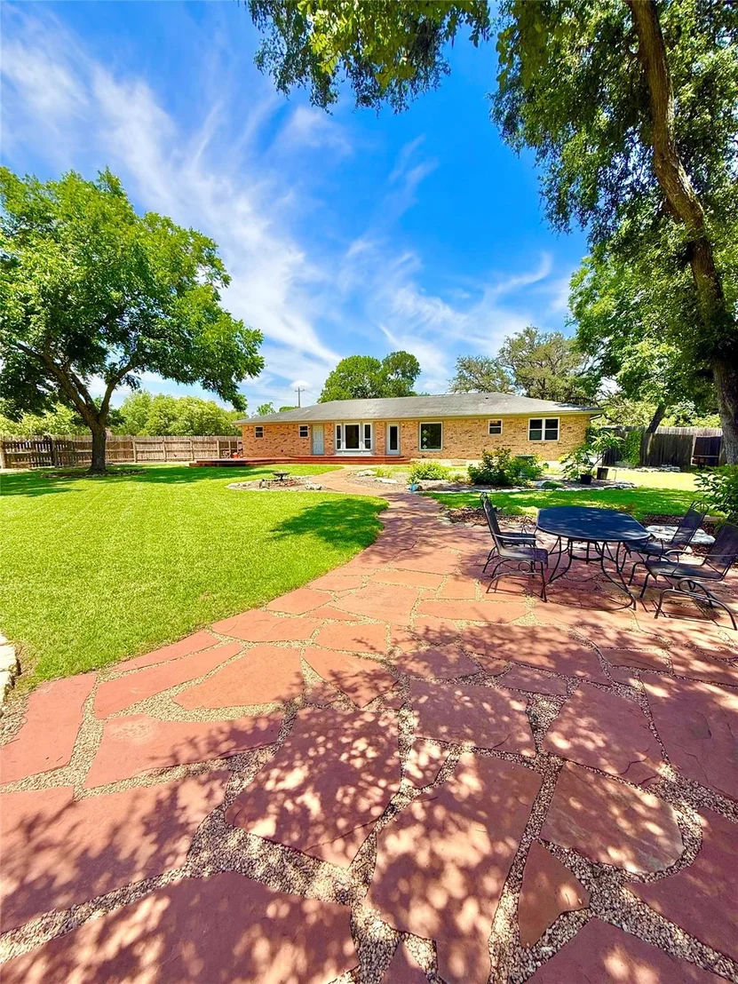 Photo of 11613 Sunset DR