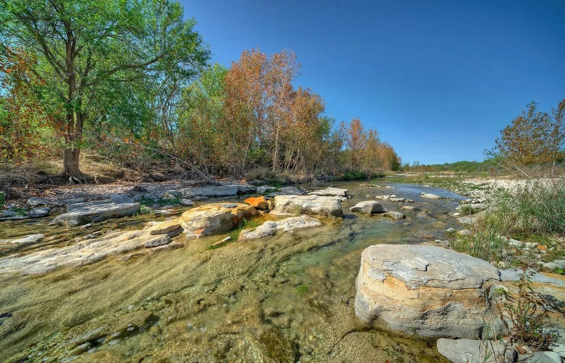 Photo of 1372 Lyles Ranch RD