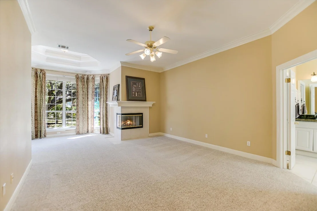 Photo of 10513 Indigo Broom LOOP