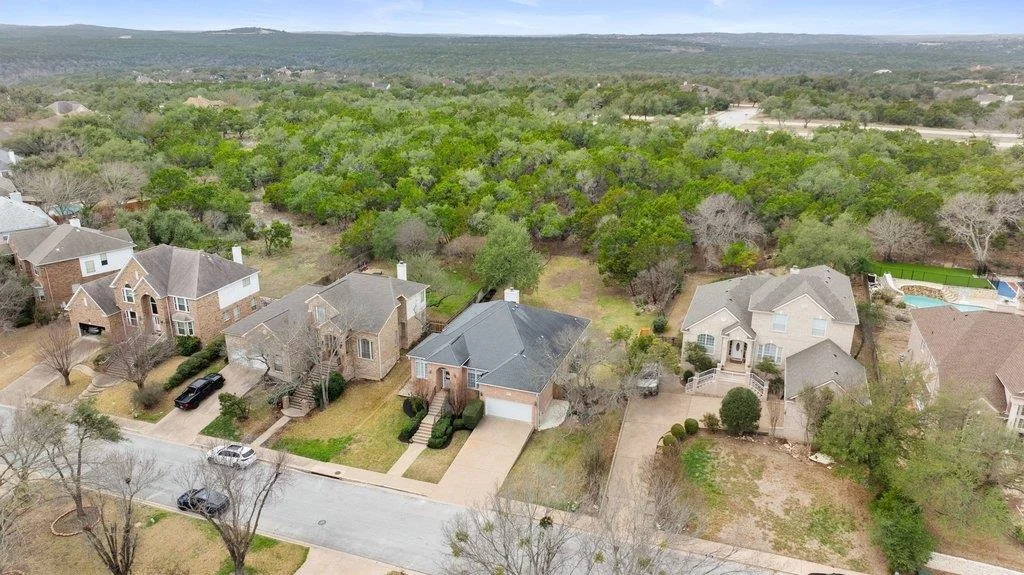 Photo of 2200 Cliffs Edge DR
