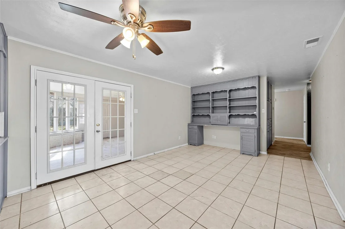 Photo of 1302 Cedar DR
