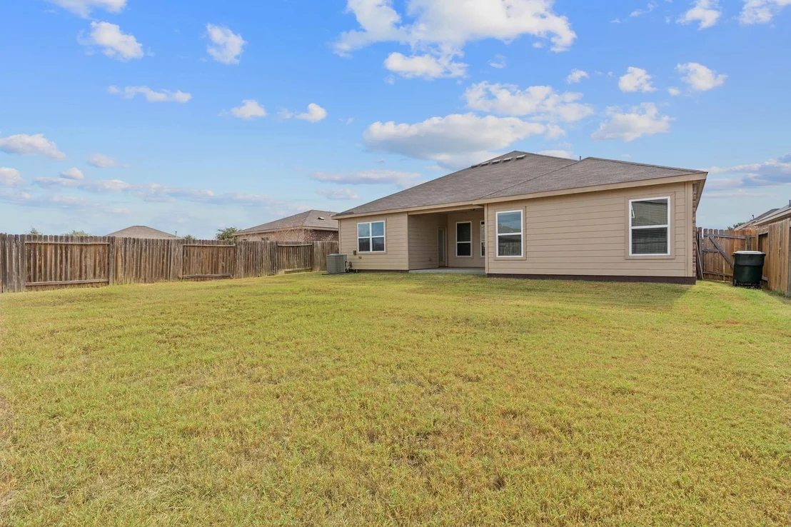 Photo of 1336 Twin Estates DR