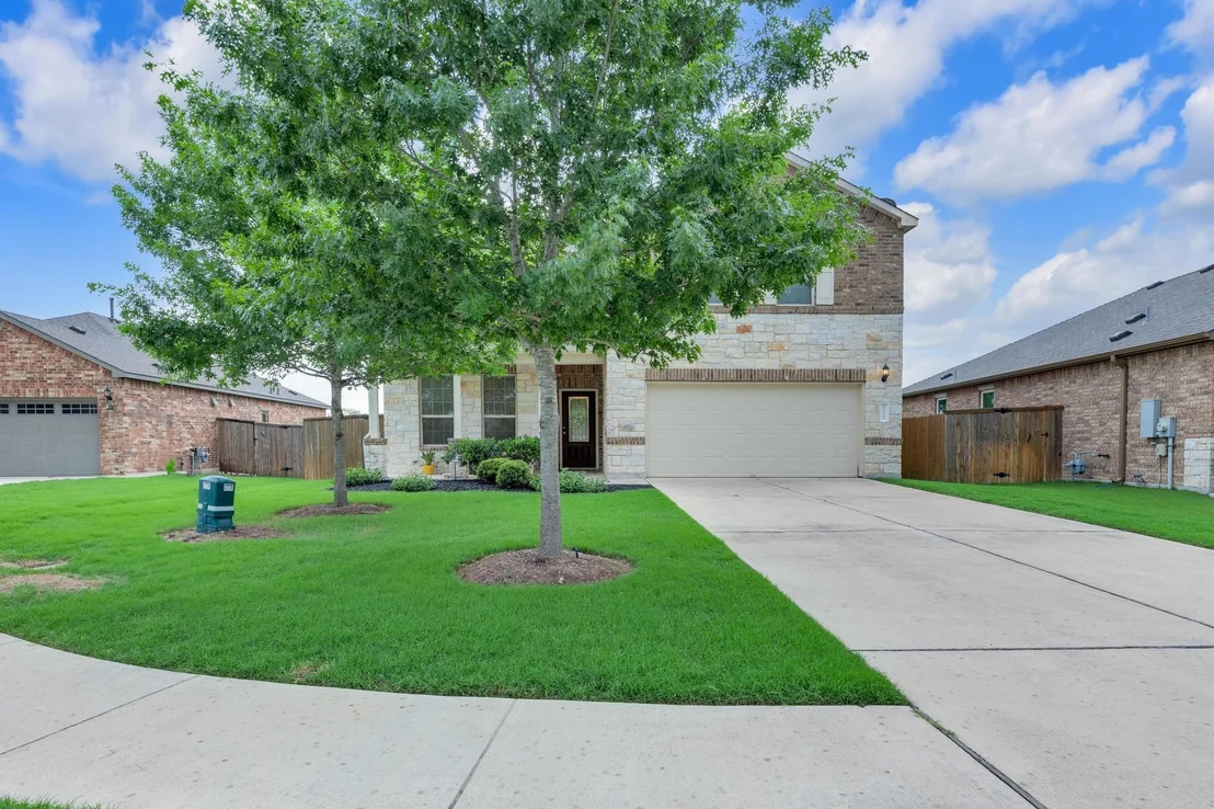 Photo of 19612 Dunstan Beacon LN