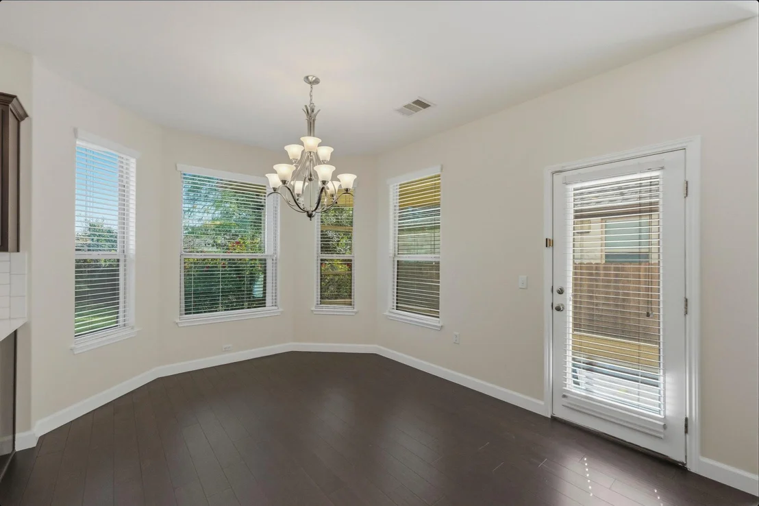 Photo of 9329 Alex LN