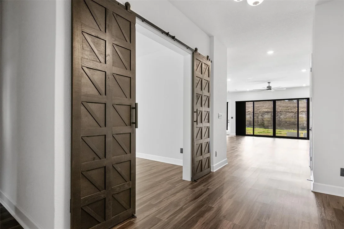 Photo of 313 Starfire DR