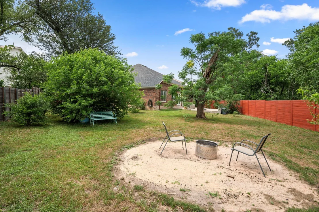 Photo of 3208 Sycamore CV