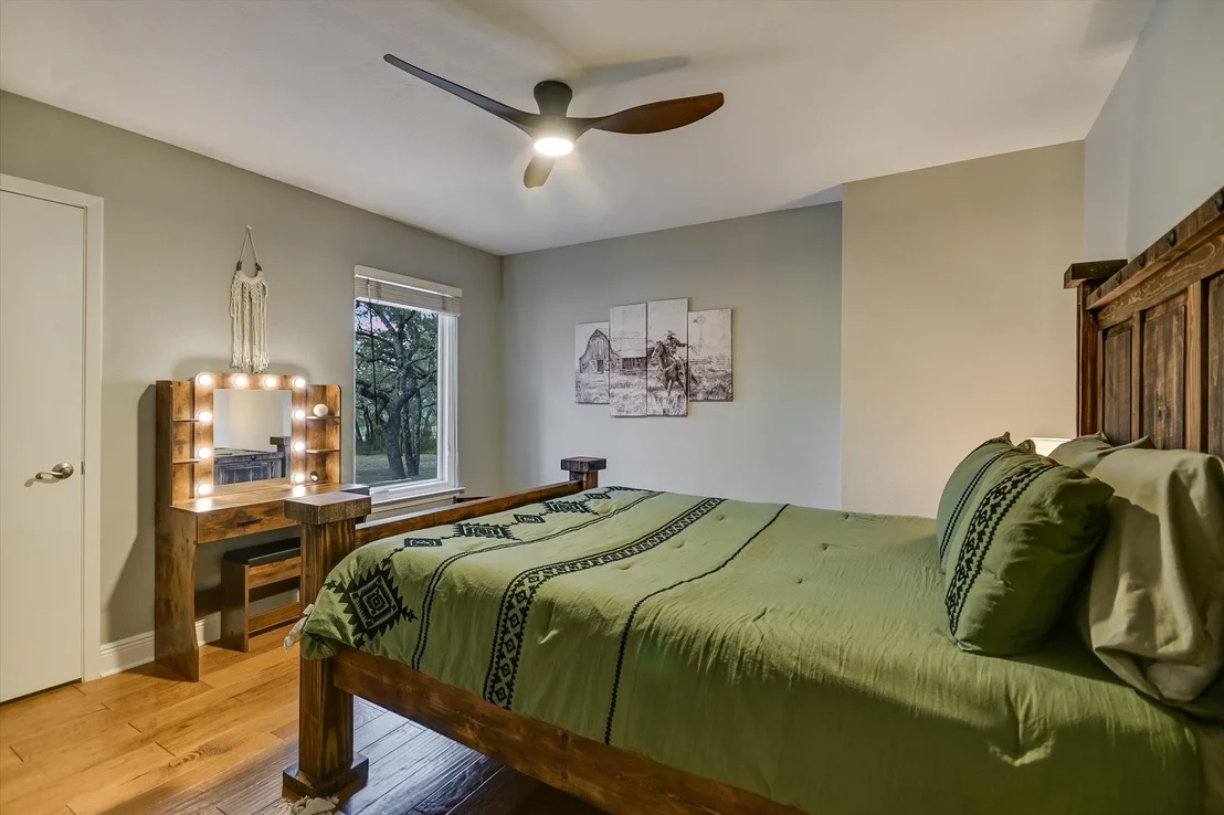 Photo of 878 Ranch Road 2766
