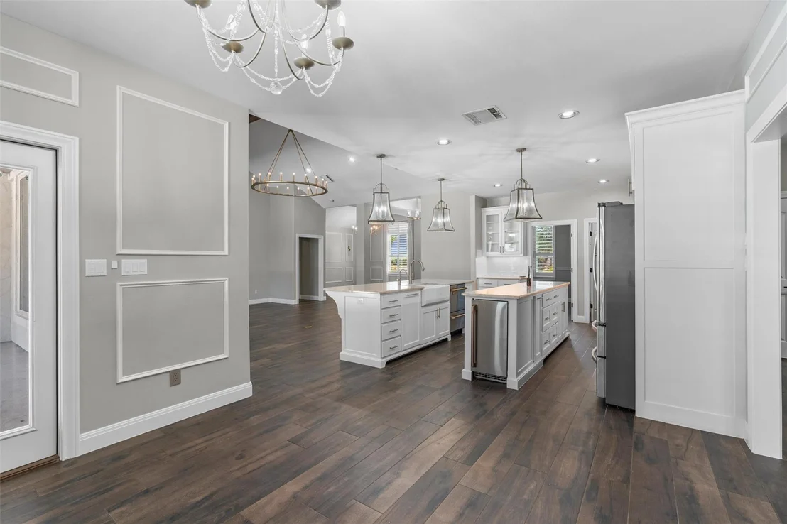 Photo of 152 Whitney Woods CIR