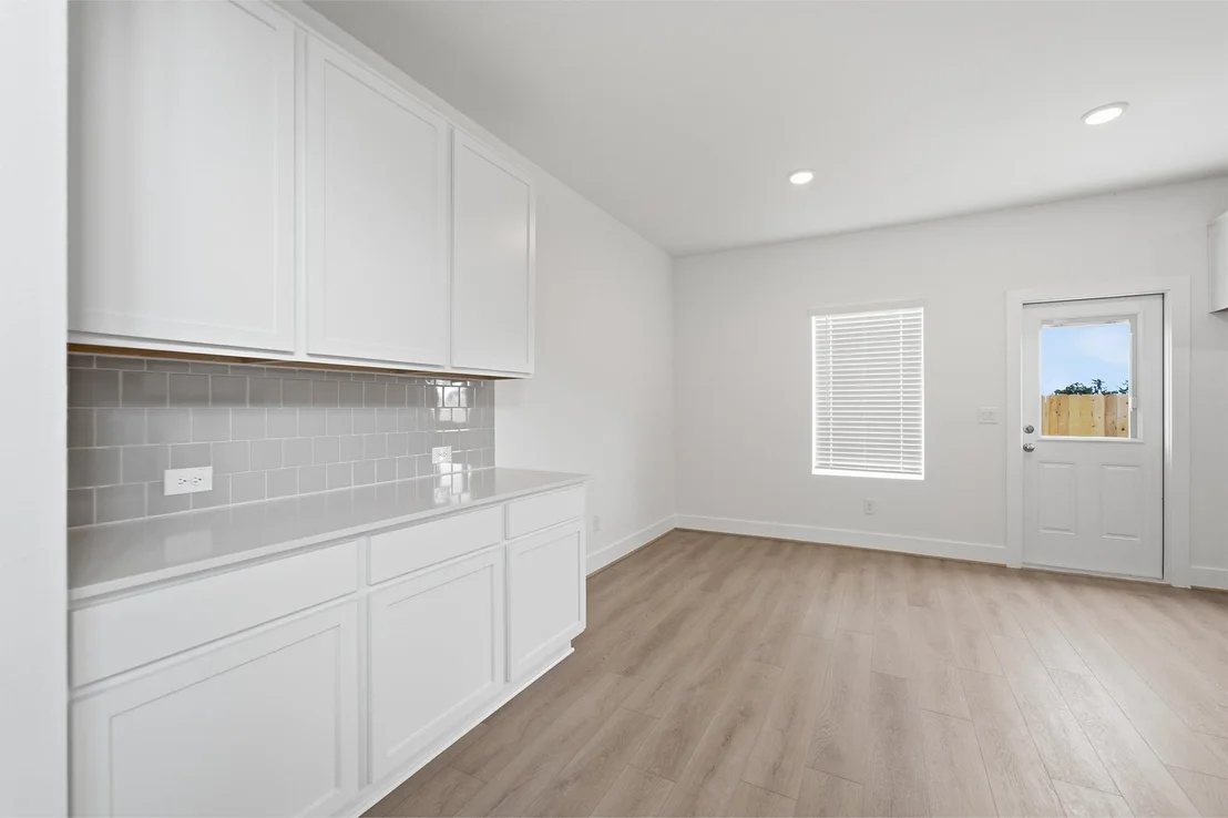 Photo of 301 Gene Ray Ave