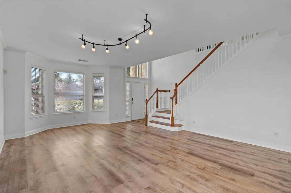 Photo of 10824 Quarry Oaks TRL