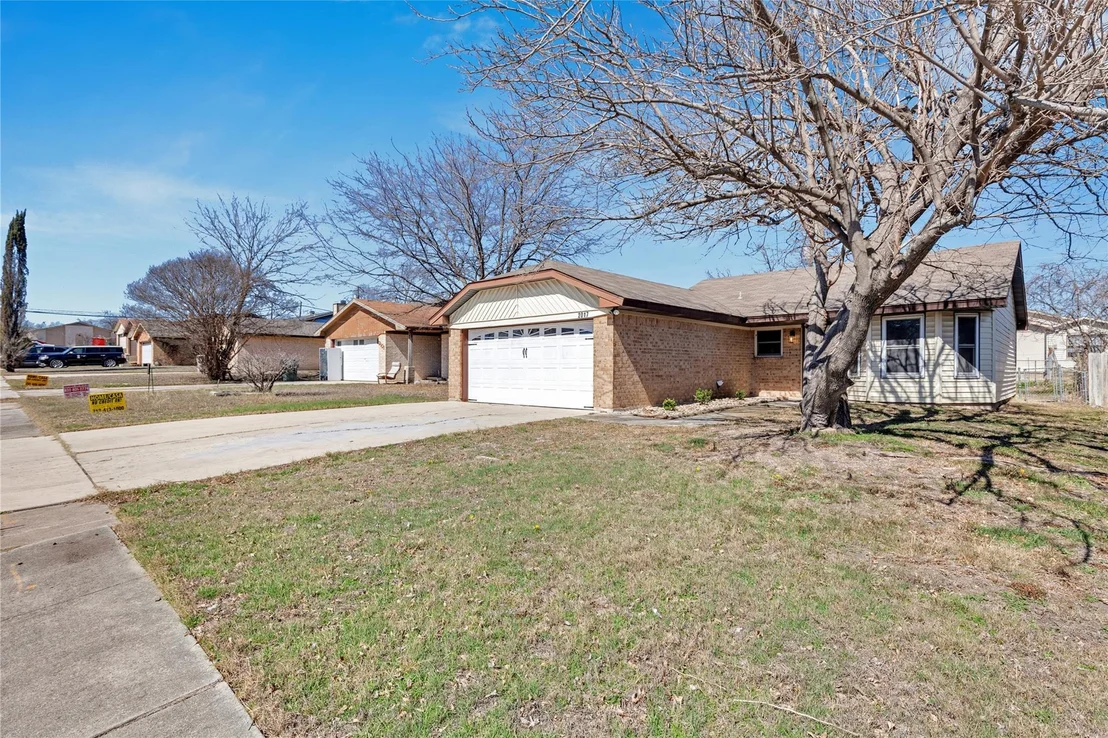 Photo of 2017 Corona DR