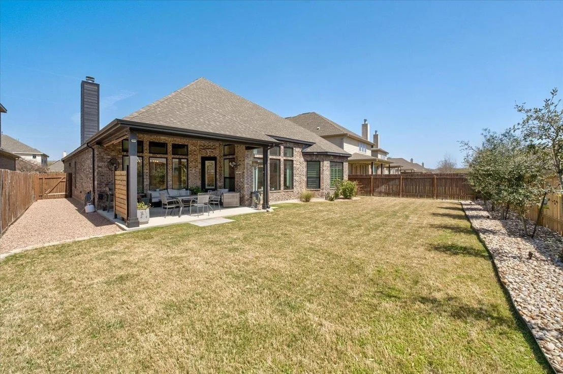 Photo of 596 Oyster Creek