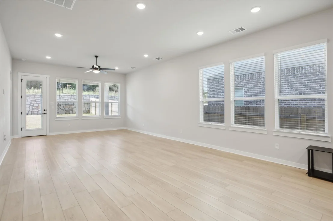 Photo of 1204 Willie Ranch WAY