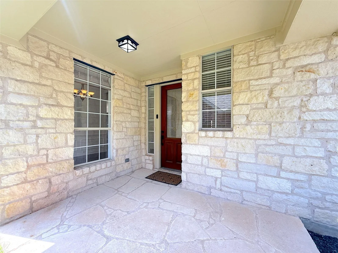Photo of 14936 Thatcher DR