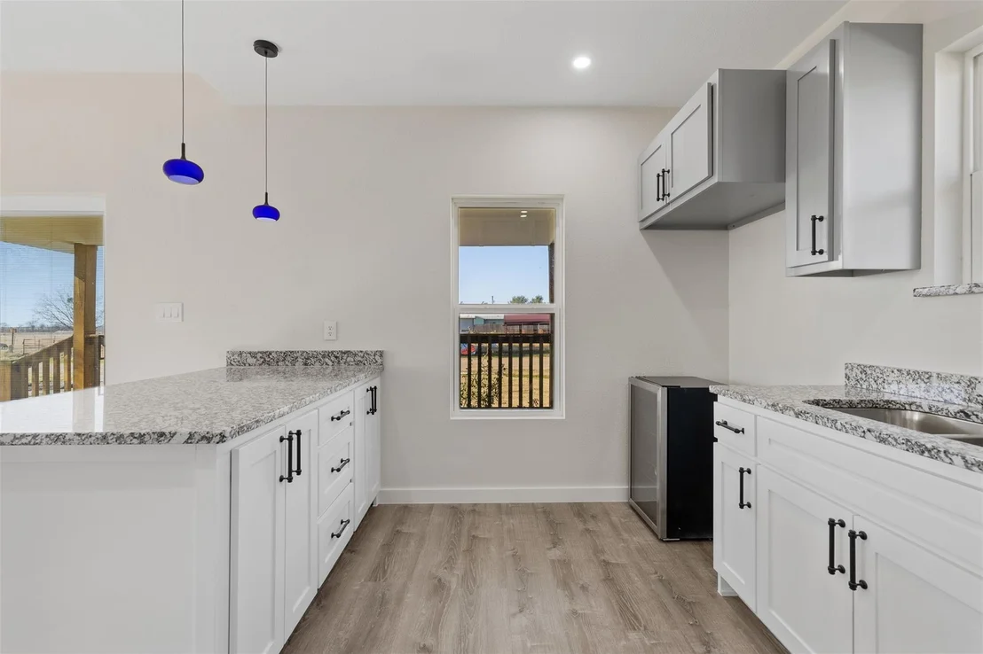 Photo of 222 4th ST