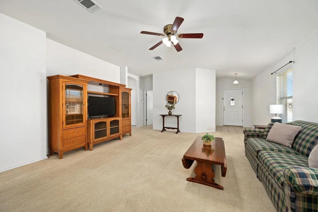 Photo of 204 Katherine WAY