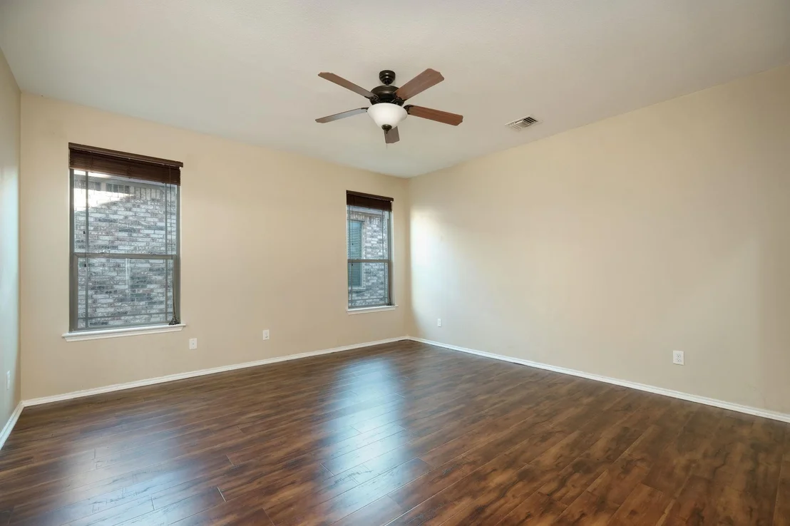 Photo of 1244 Yellow Iris RD