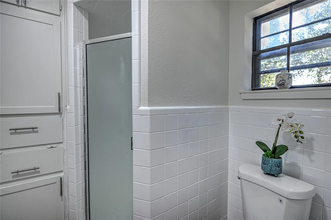 Photo of 3110 Hemlock BLVD