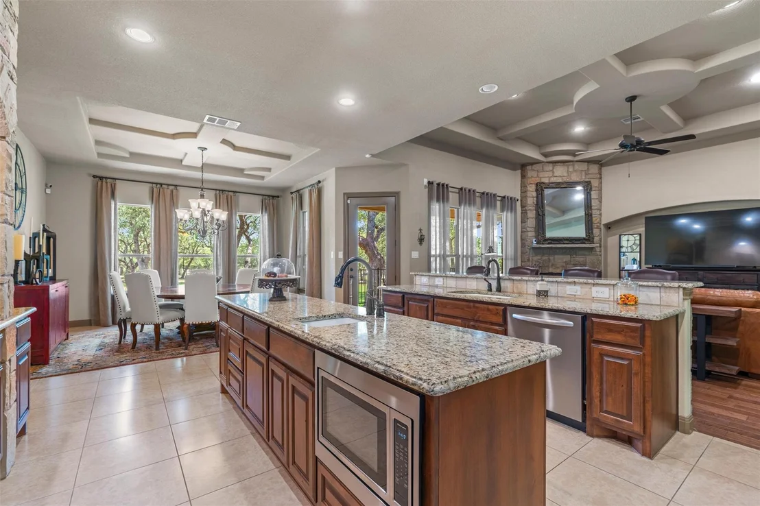 Photo of 104 Vista LN