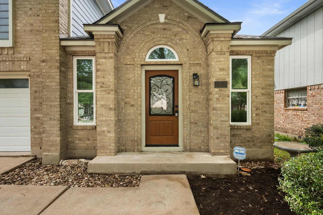 Photo of 15408 Ozone PL