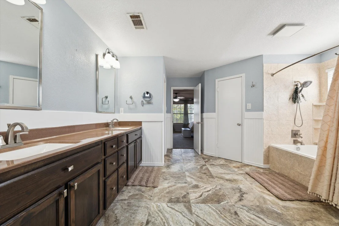 Photo of 315 Barber DR