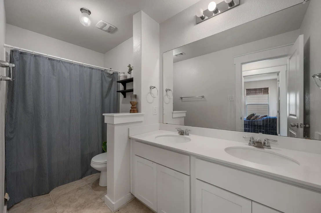 Photo of 341 Old Trinity WAY