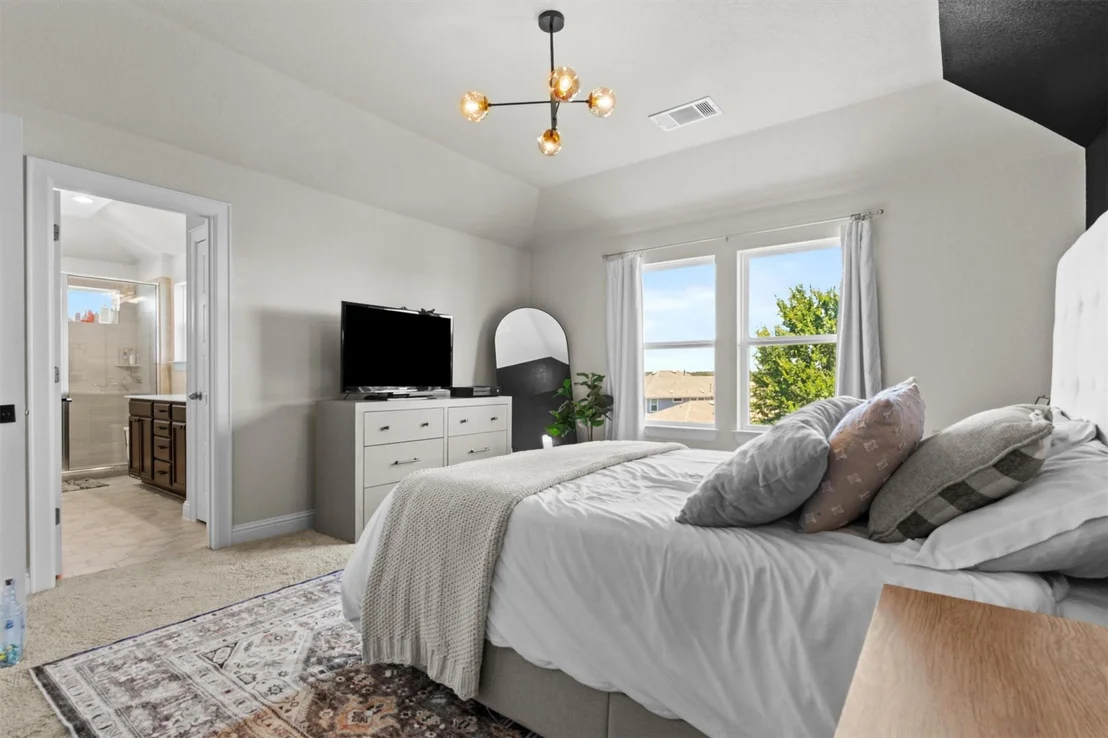 Photo of 324 Gaida LOOP