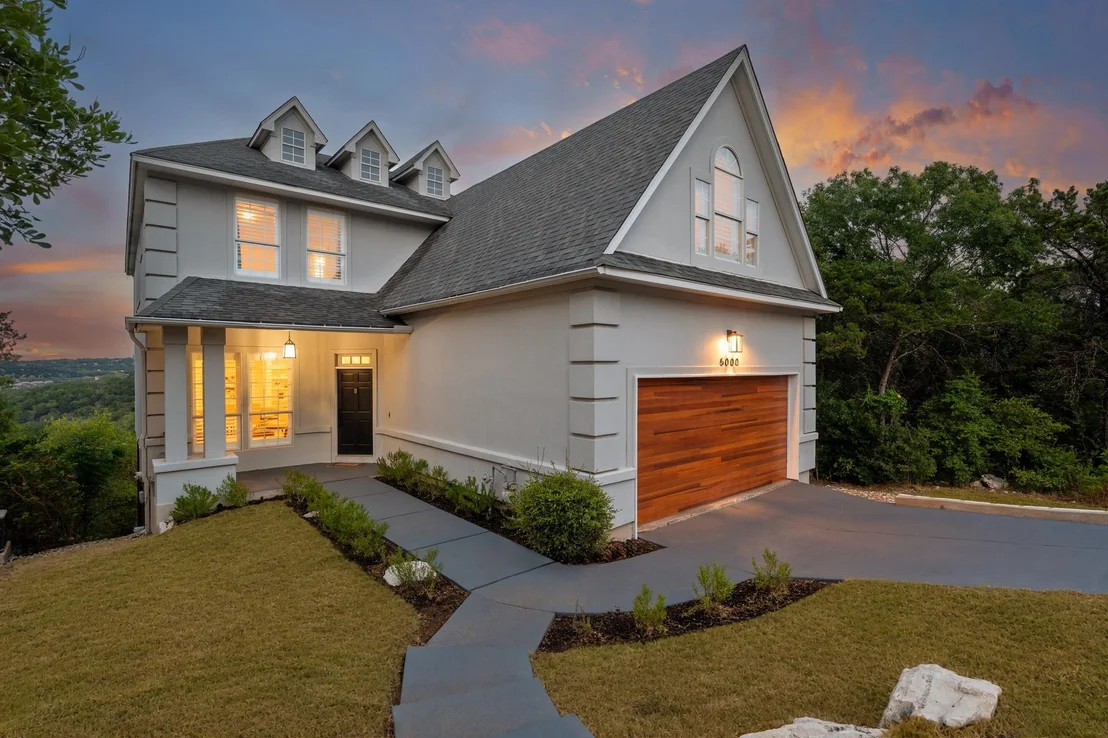 Photo of 5000 Valburn CT