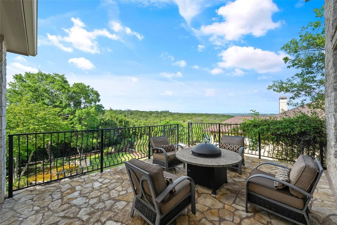 Photo of 115 Burgess LN